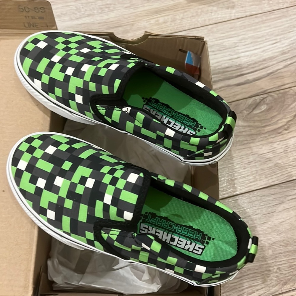 Minecraft Slip-ons NEW!